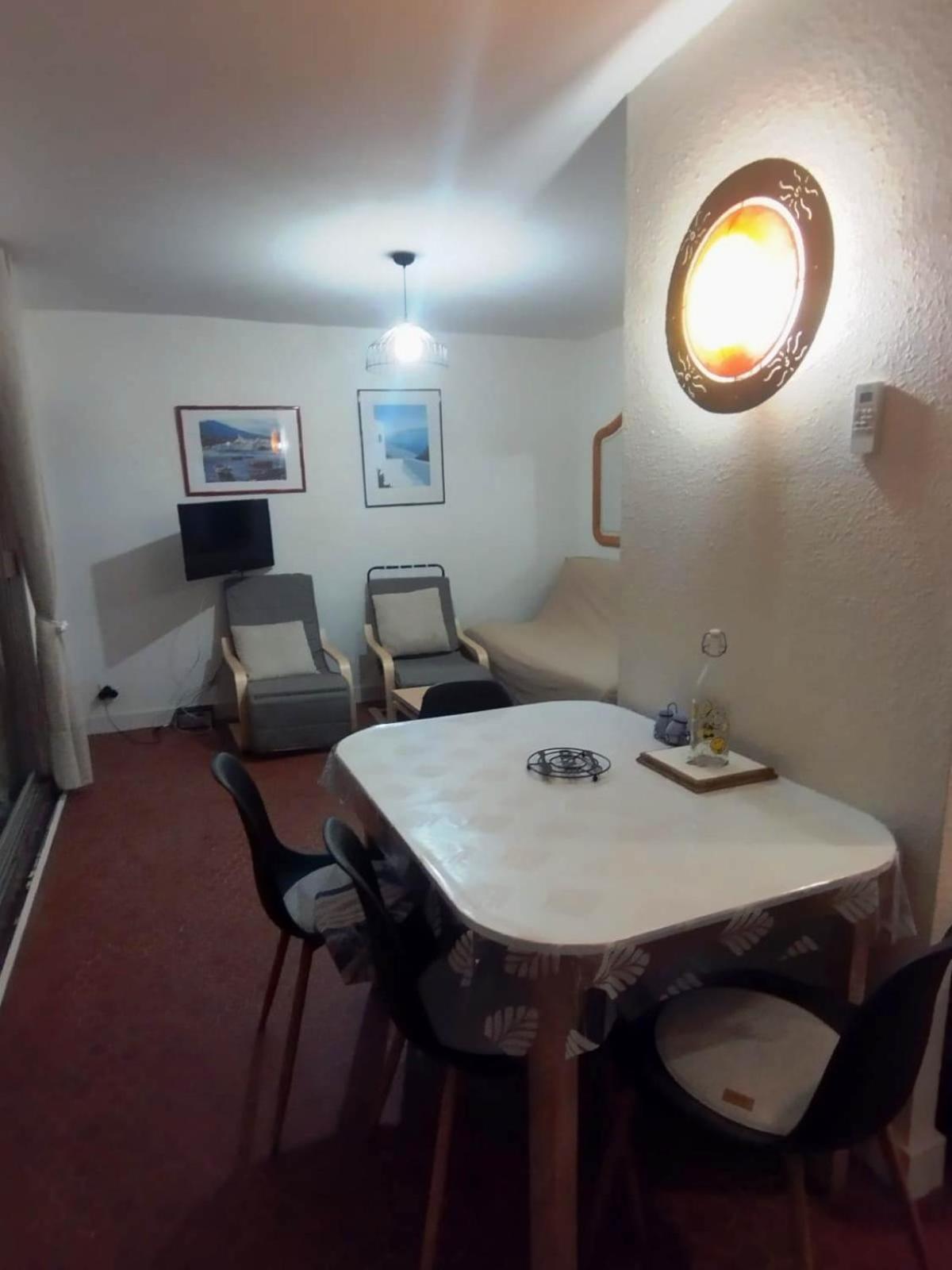 Appartement A 5Mn De La Mer Et Du Village De Noel - Draps Et Serviettes Non Fournis Le Barcares Exterior photo